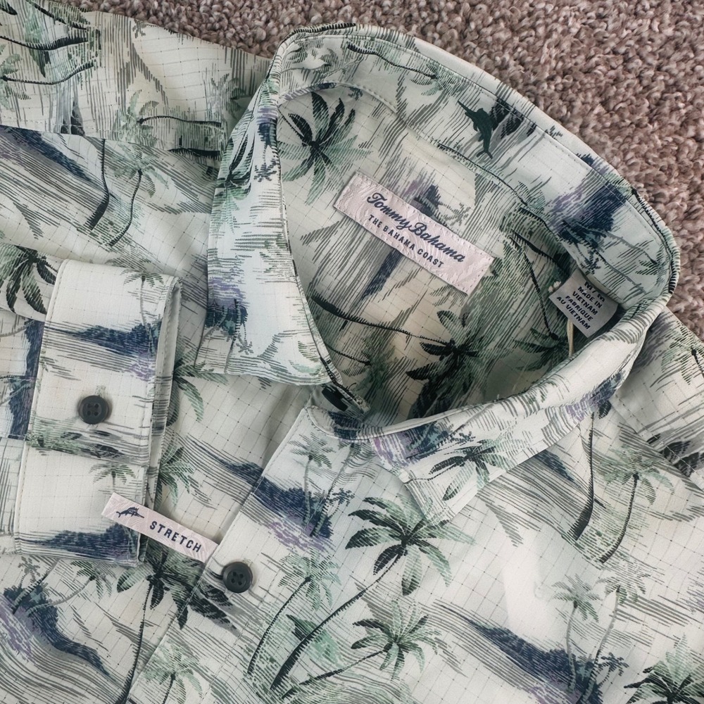 Tommy Bahama Shirt Mens Medium Bahama Coast Oceanic Oasis Palm Print Light NEW